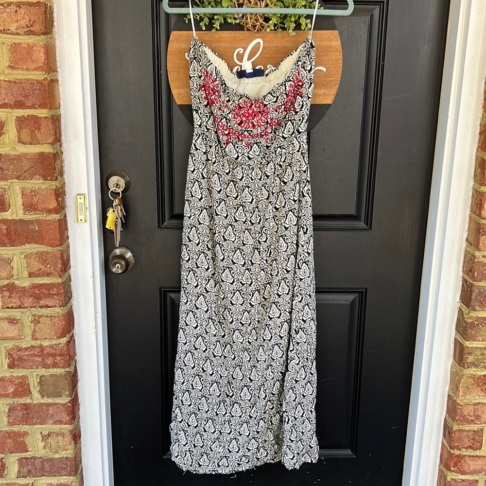 Francesca’s strapless maxi dress size M
